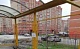 В Новомосковске коммунальщики покрасили автобусную остановку без крыши и лавочек